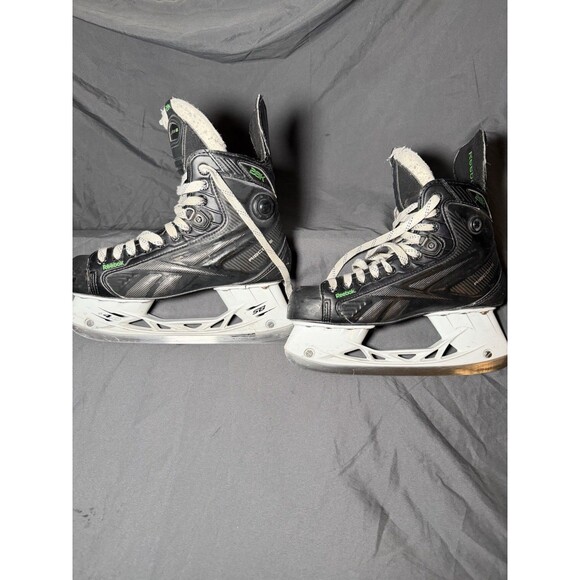 Reebok Ribcore 28K Pump ice Hockey Skates SB Pro Size 8D Shoe Size 9.5 US - Picture 1 of 6